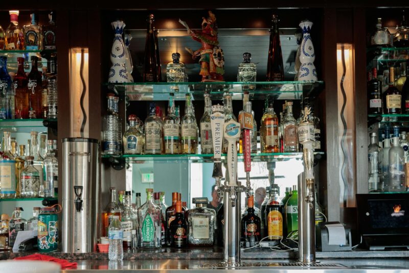 Common Drink Scams in Pattaya Gogo Bars and How to Spot Them