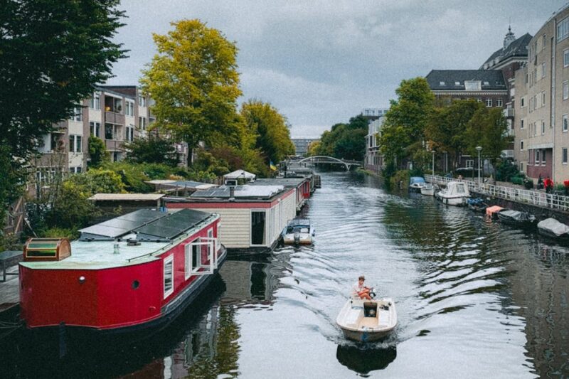 Experiencias en Barco de Fiesta en Pattaya: Las Mejores Excursiones para Conocer Otros Viajeros