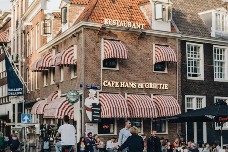 Top Strandclubs in Pattaya voor een Dag-en-Nachthaveestemming