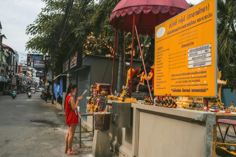 Soi 6 Pattaya Day Drinking Guide: Is it Really the Wildest Street in the World?
